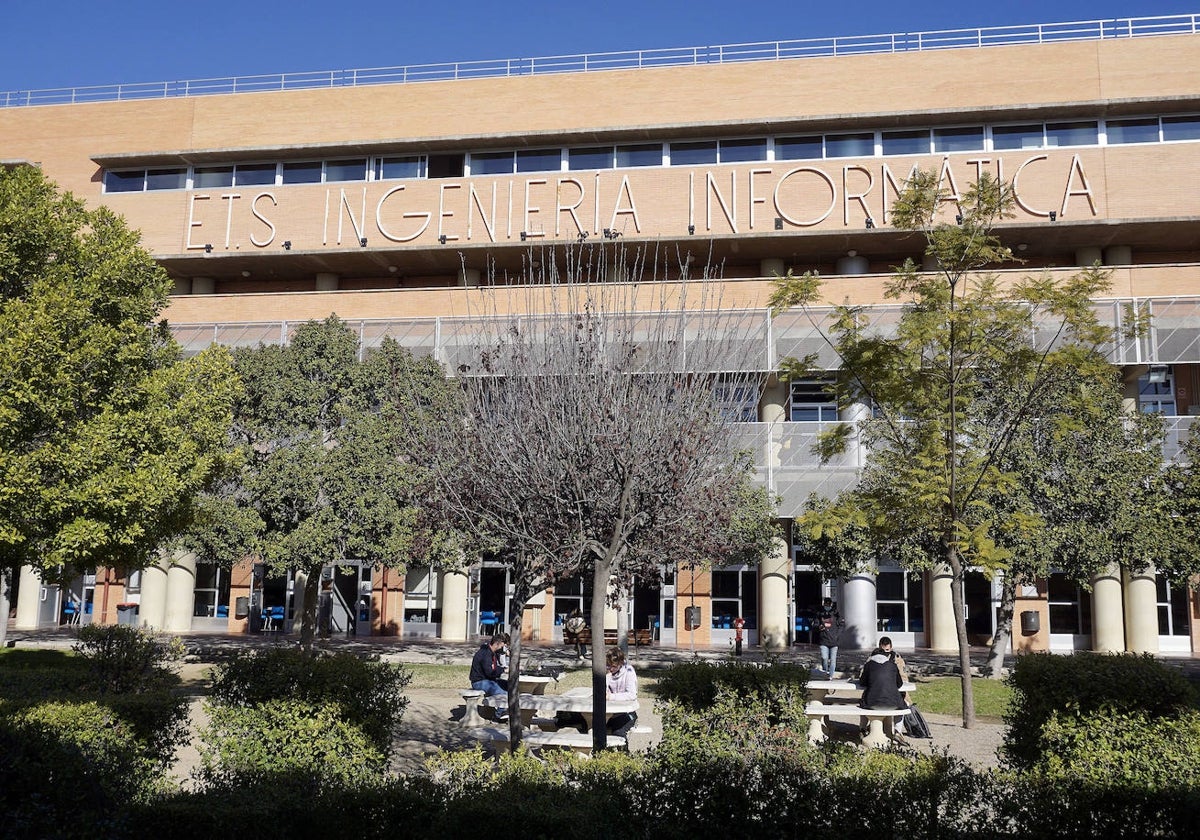 La demanda de las empresas deja a Educación sin informáticos para su bolsa de sustituciones