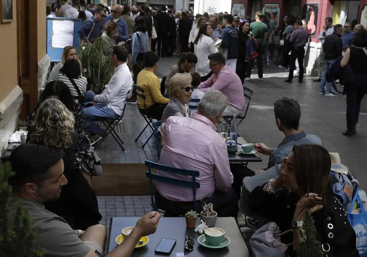 La lluvia ha provocado la desaparición de las reservas de última hora.