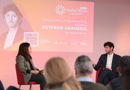 Esteban Granero, en conversación con la periodista de SUR Nuria Triguero.