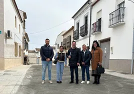 La calle Teresa de Calcuta de Sierra de Yeguas renovada.