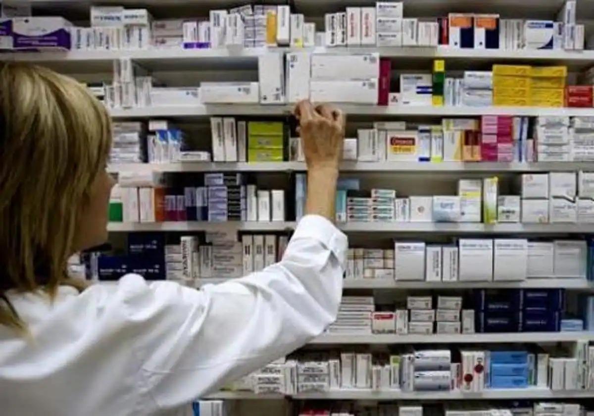 Las farmacias andaluzas aportarán al SAS un 5% de la facturación que hagan por la venta de medicamentos genéricos