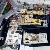 Obras de una de las torres de Metrovacesa en el sector de Torre del Río.