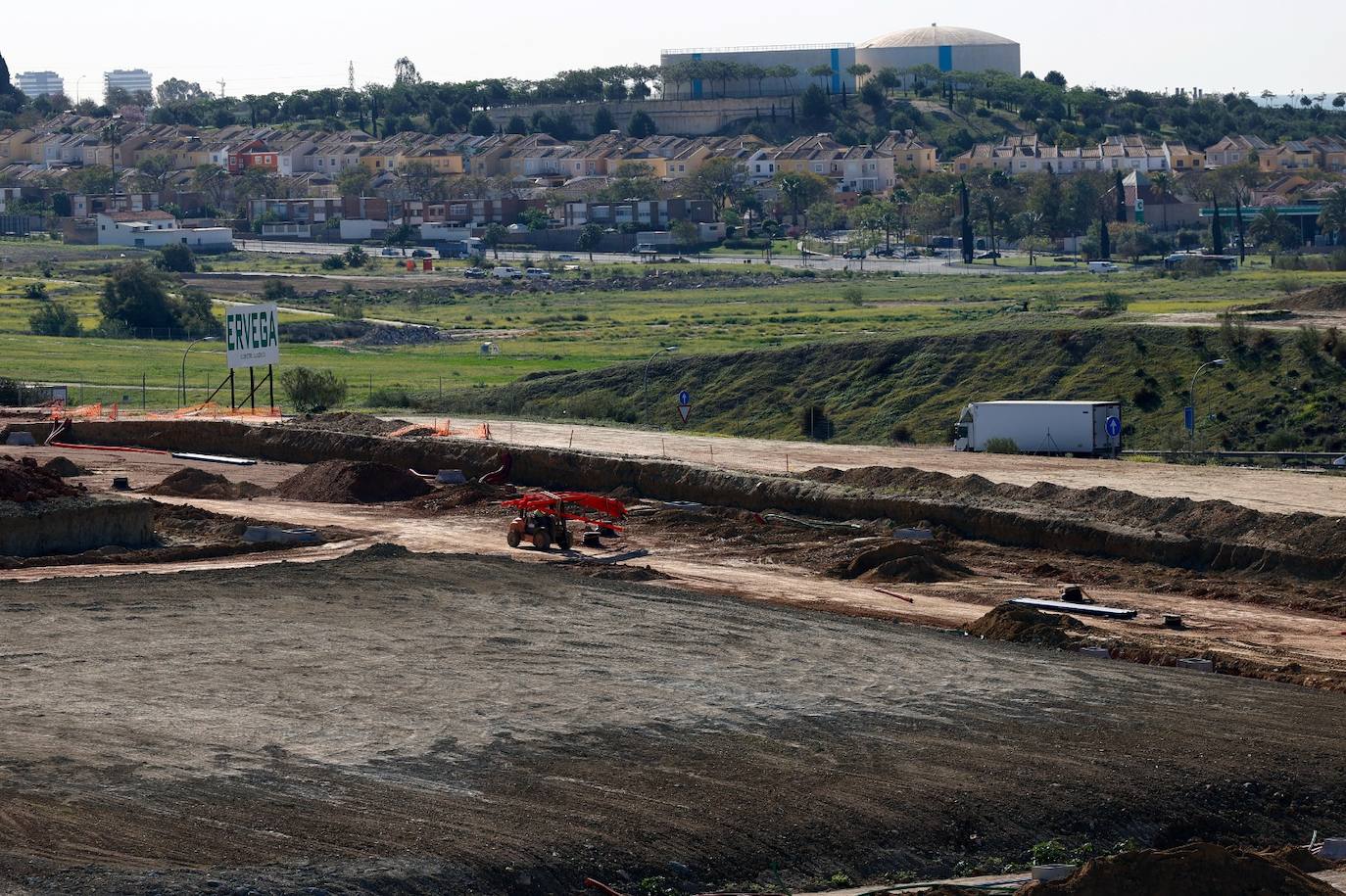 El alcalde visa el millar de viviendas que impulsa en el barrio Universidad de Málaga