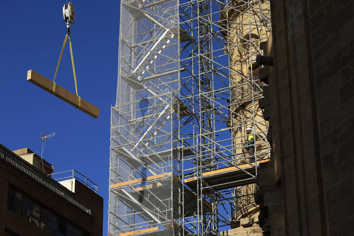 Málaga retoma la obra de su Catedral