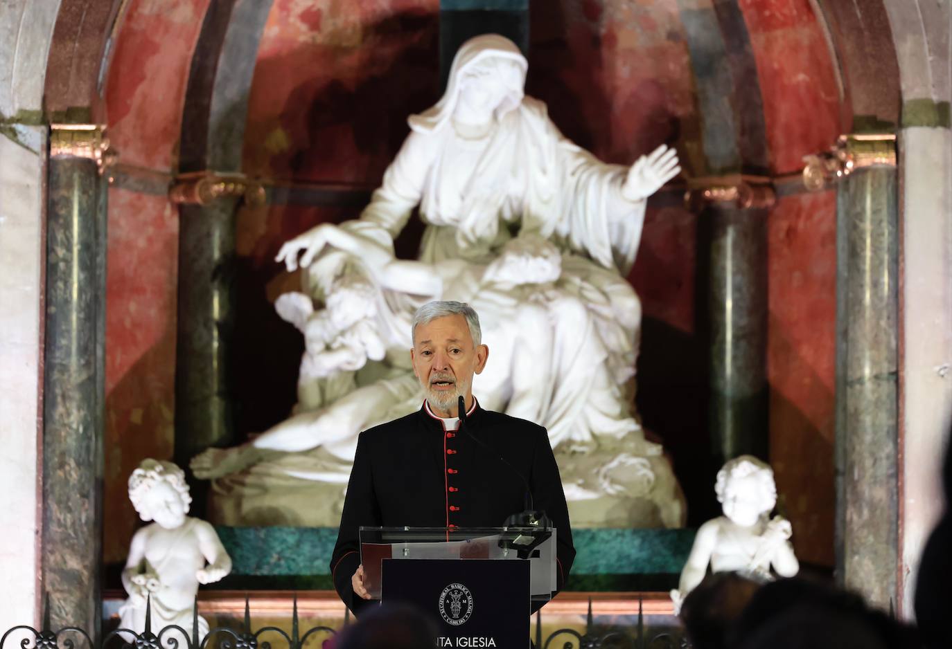 Málaga retoma la obra de su Catedral