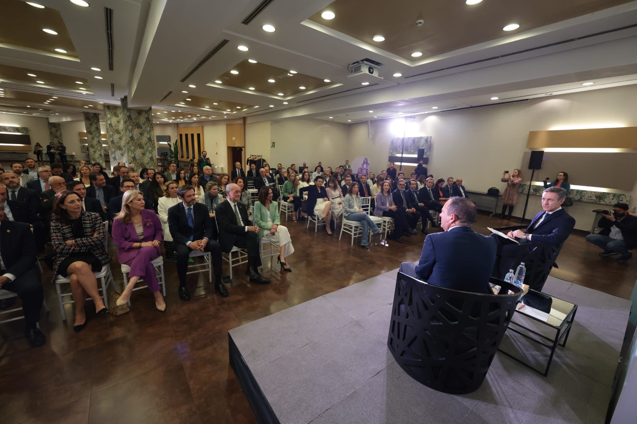 El encuentro-coloquio con la consejera Rocío Díaz, en imágenes