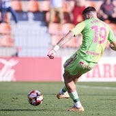 Roberto ya dobla los goles de su pasado curso en Primera RFEF