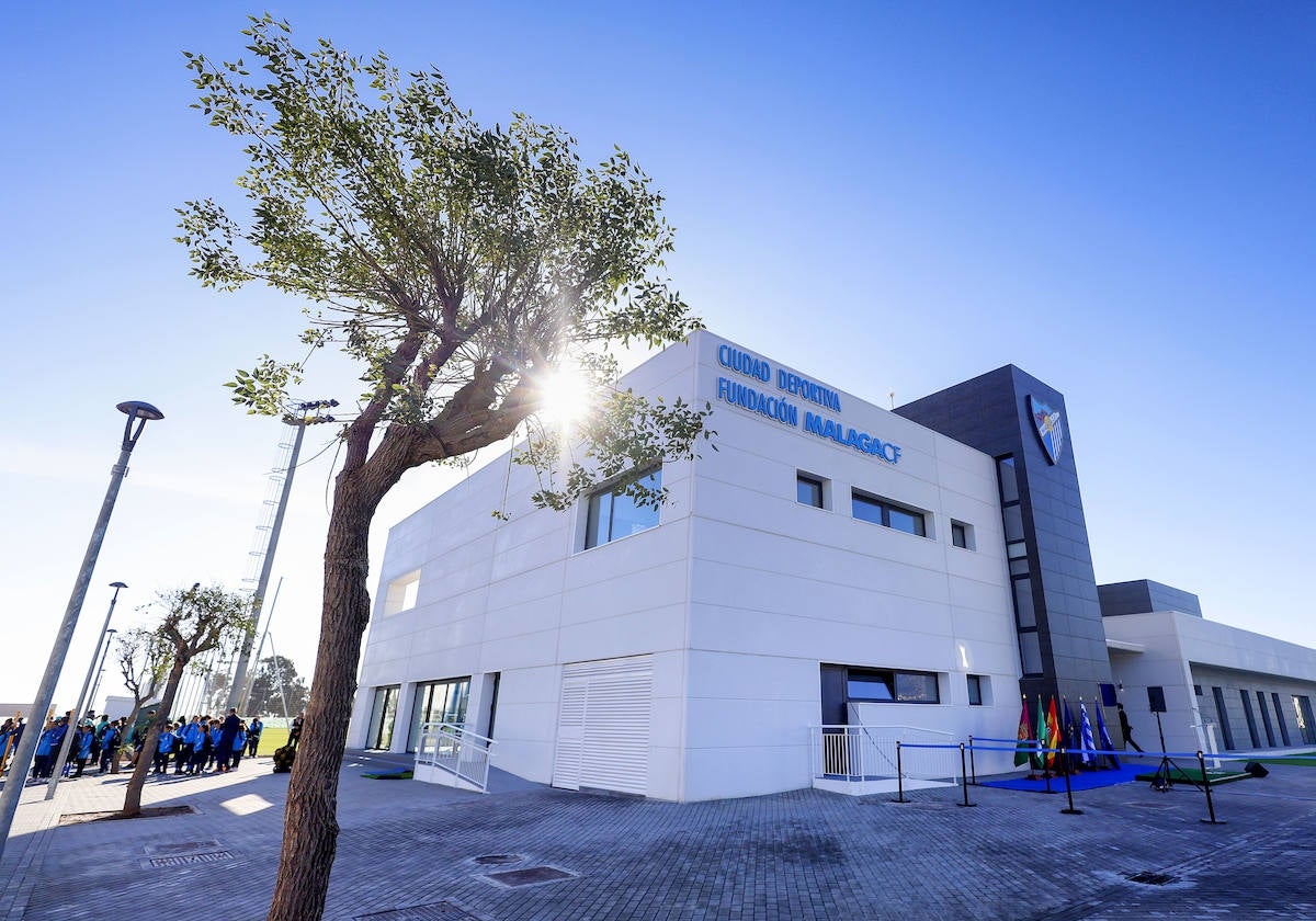 La reunión con los clubes de la capital se celebró en La Academia del Málaga.