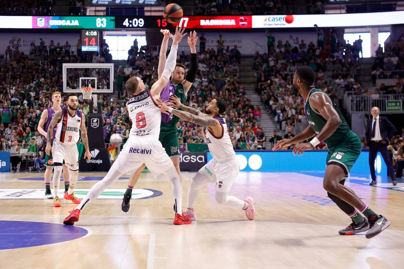 Las mejores imágenes del Unicaja-Baskonia