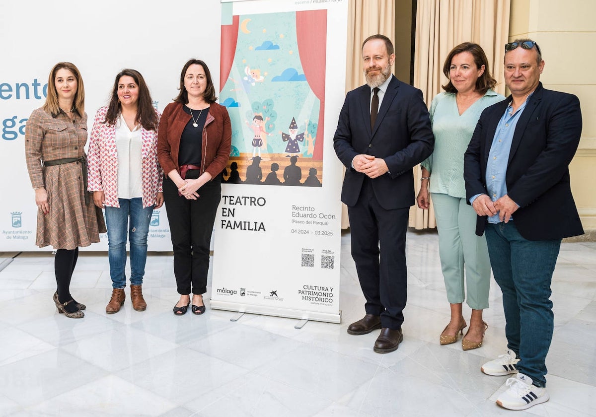 Presentación de la programación de la séptima edición de 'Teatro en Familia', esta mañana en el Ayuntamiento.