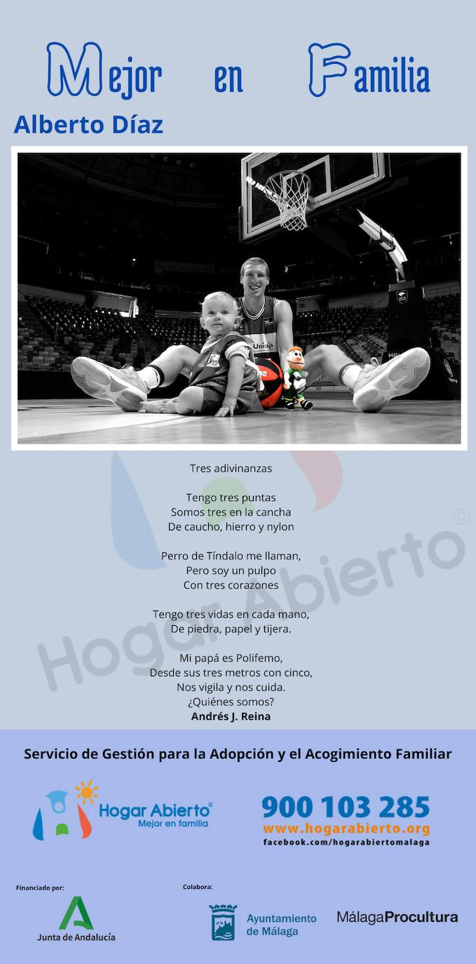 Todas las fotos de la exposición destrozada de Hogar Abierto en la calle Larios de Málaga