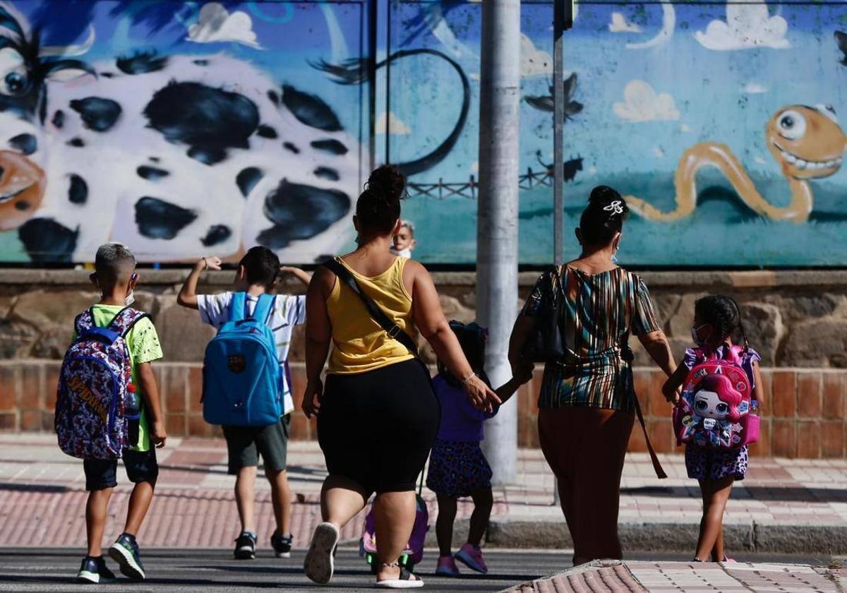 Ya se puede solicitar la ayuda a familias para campamentos de verano en Málaga: requisitos y plazos