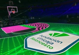 Imagen de la pista de leds montada en el Belgrado Arena con los colores y el escudo del Uincaja.