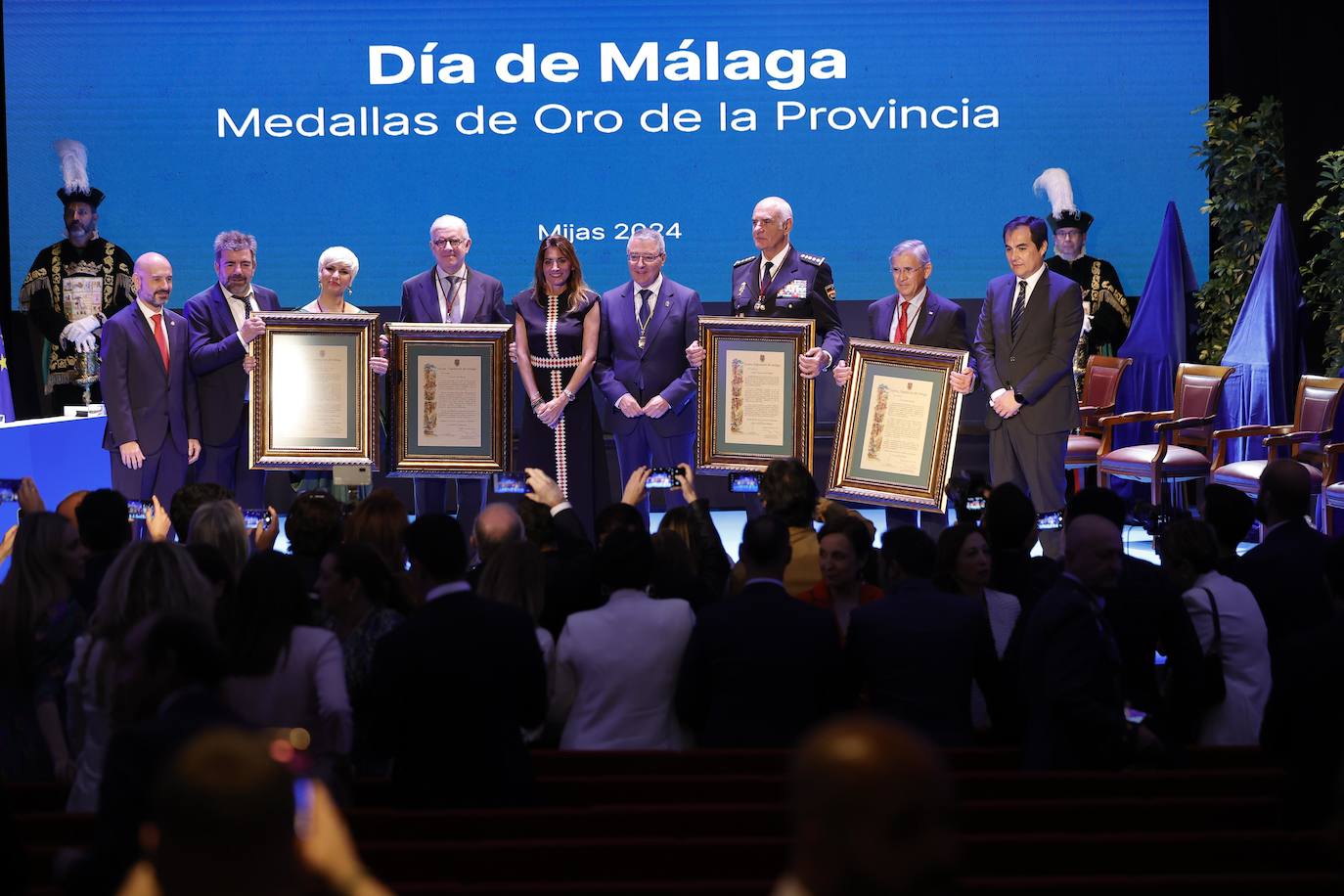 En imágenes, la gala de entrega de las Medallas de Oro 2024 de la Diputación en el Día de la Provincia