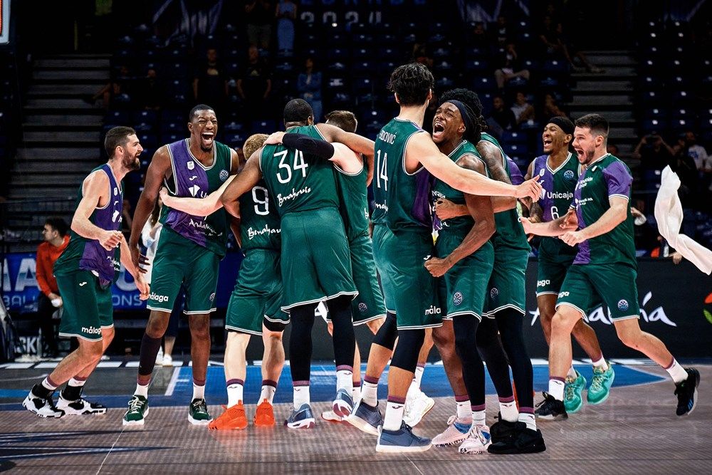 La final de la Basketball Champions League entre el Tenerife y el Unicaja, en imágenes