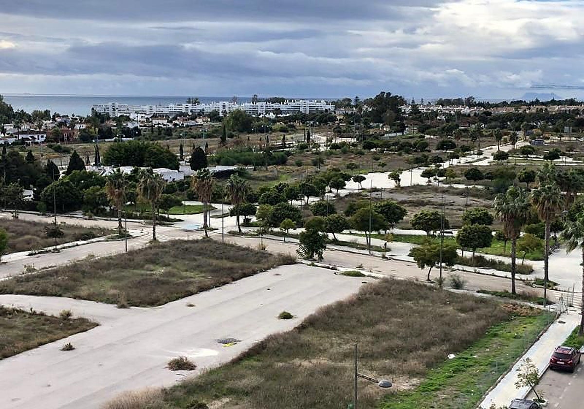 Vista del ensanche sur de San Pedro de Alcántara.