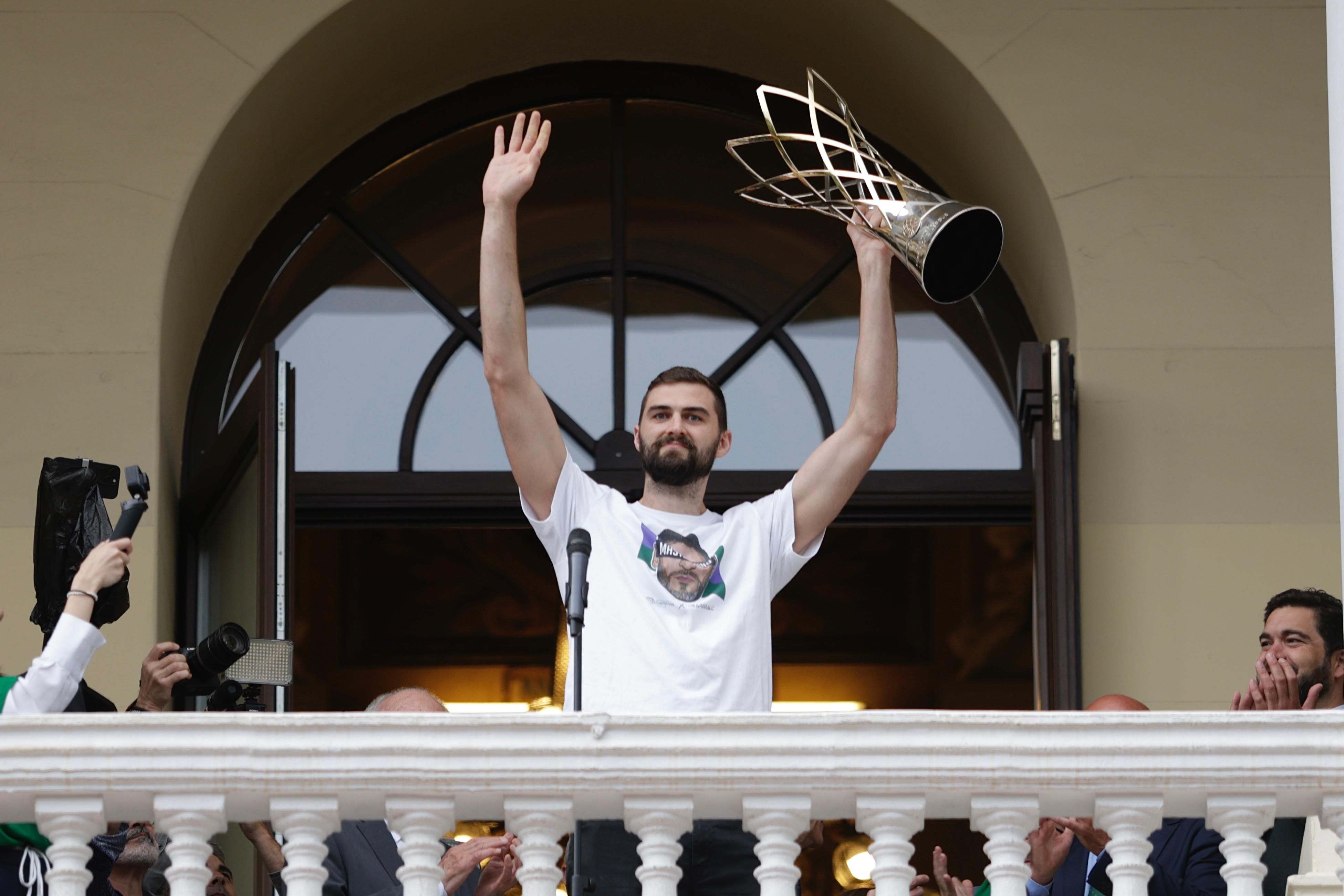 El Unicaja celebra el título de la Champions League en Málaga