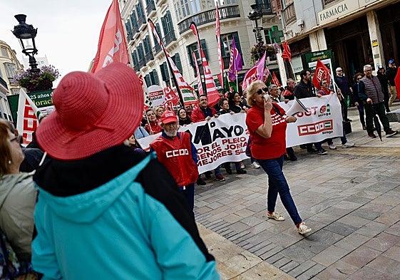CCOO y UGT cifran en cerca de 50.000 las personas que se han manifestado por el 1 de mayo en Andalucía
