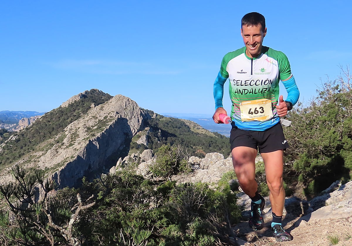 El malagueño Raúl Ortiz, líder de la Copa de España de carreras por montaña