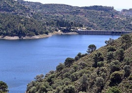 El embalse de La Concepción, entre Marbella e Istán, ya se encuentra al 75% de su nivel.