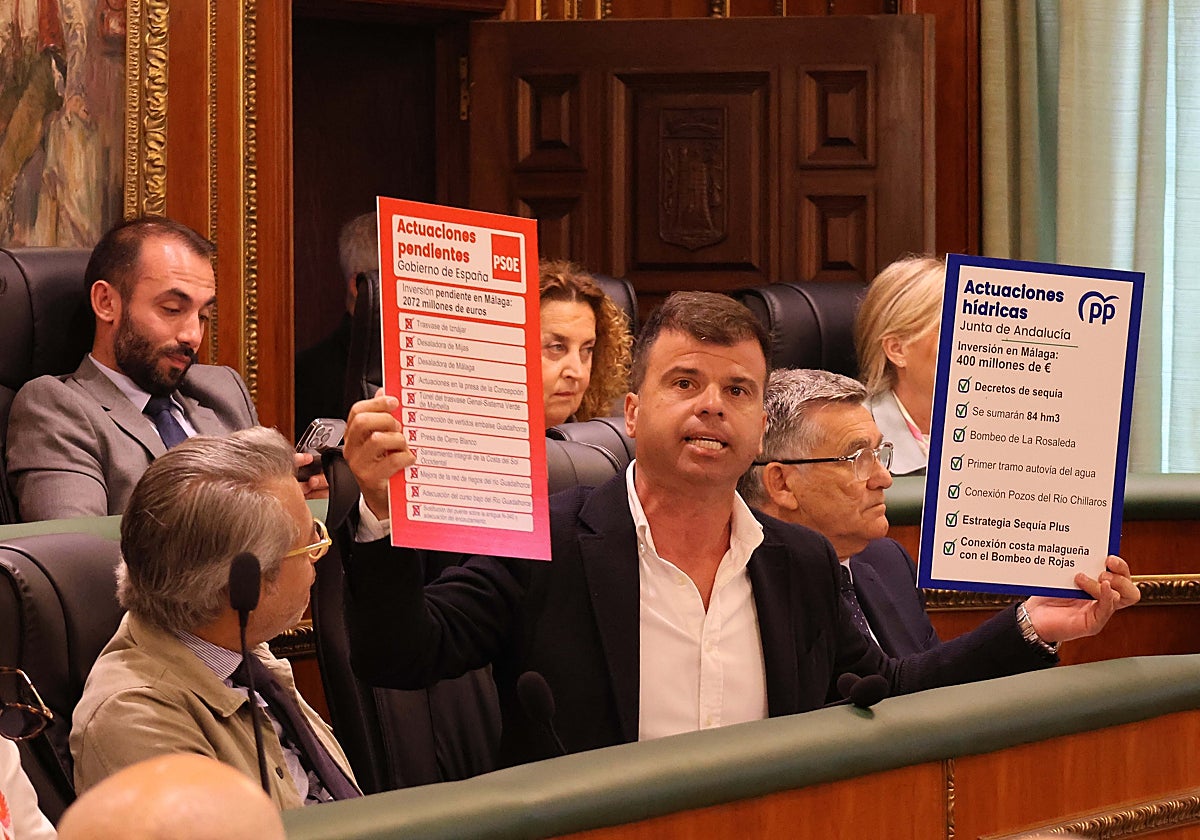 El concejal, Diego López, ayer en el pleno.