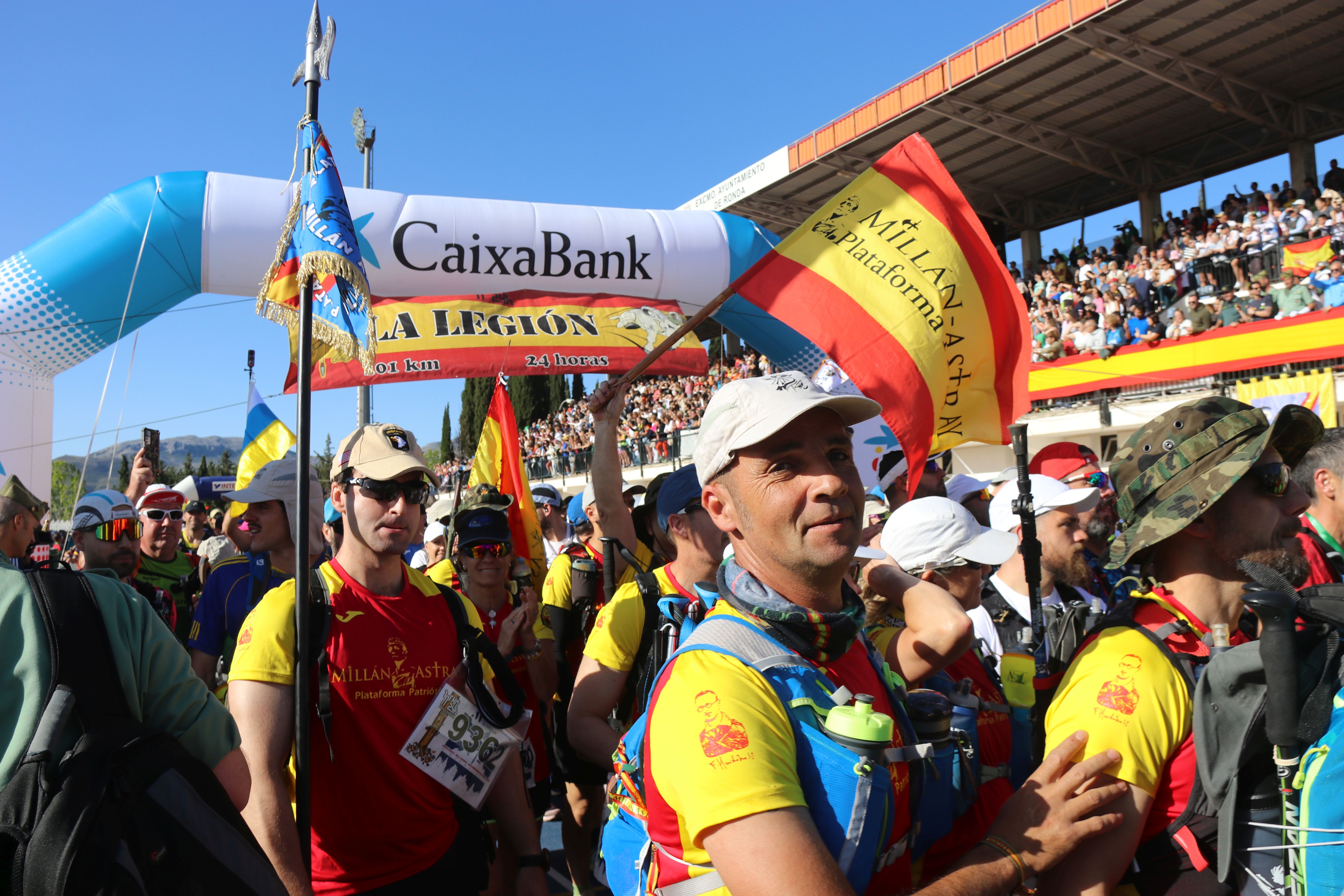 La carrera de los 101 kilómetros de la Legión en Ronda, en imágenes