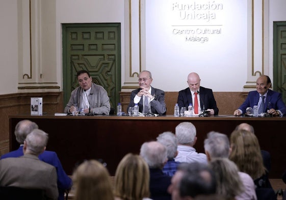 Pedro Luis Gómez, Francisco de la Torre, Francisco Cañadas y Félix Revuelta, este miércoles en el acto.