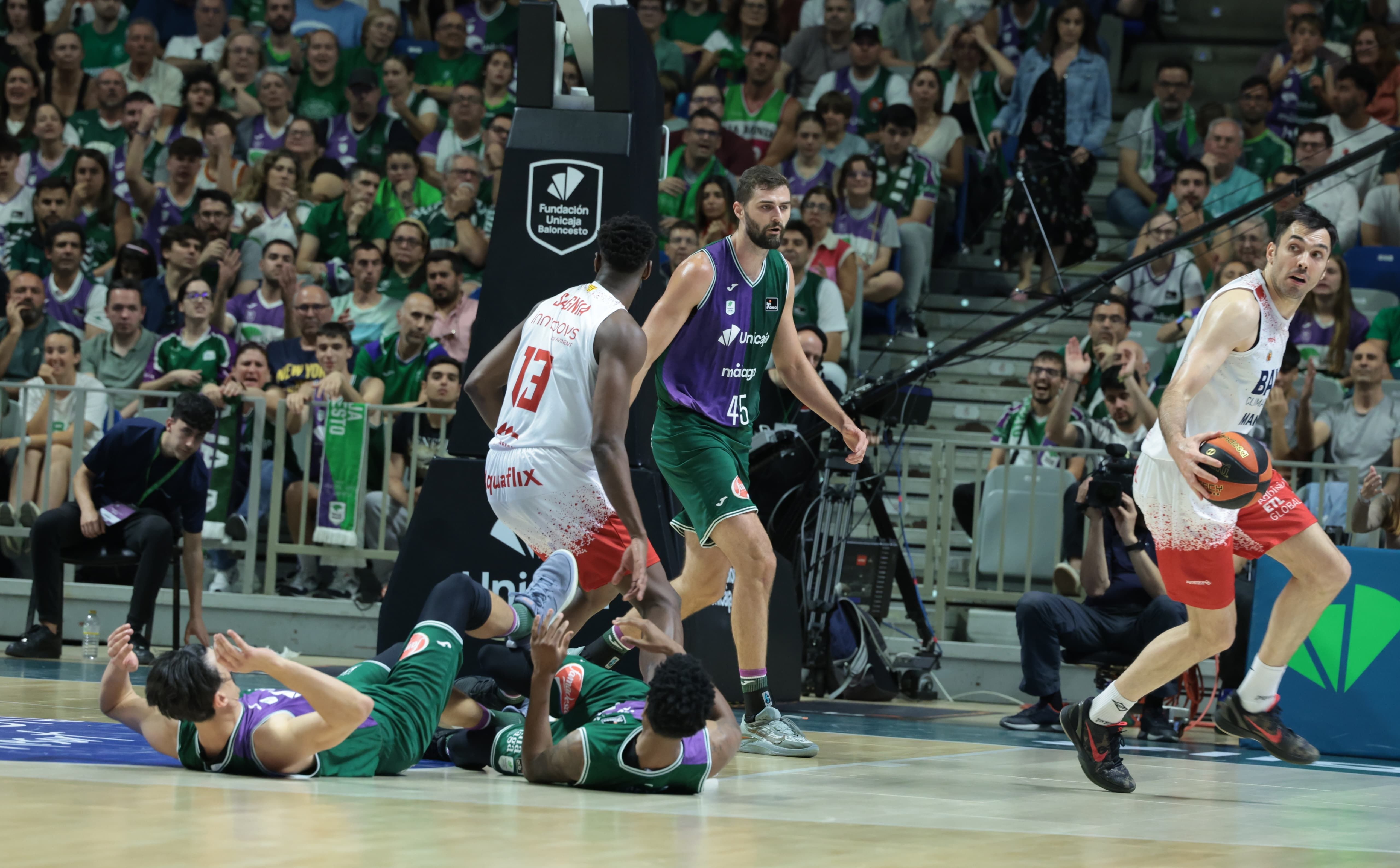 El Unicaja-Baxi Manresa del primer partido de cuartos de final, en imágenes