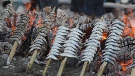 Ocho chiringuitos con y sin erre para comerte buenos espetos