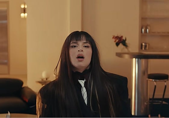 La Semana Santa de Málaga se cuela en lo último de Nathy Peluso