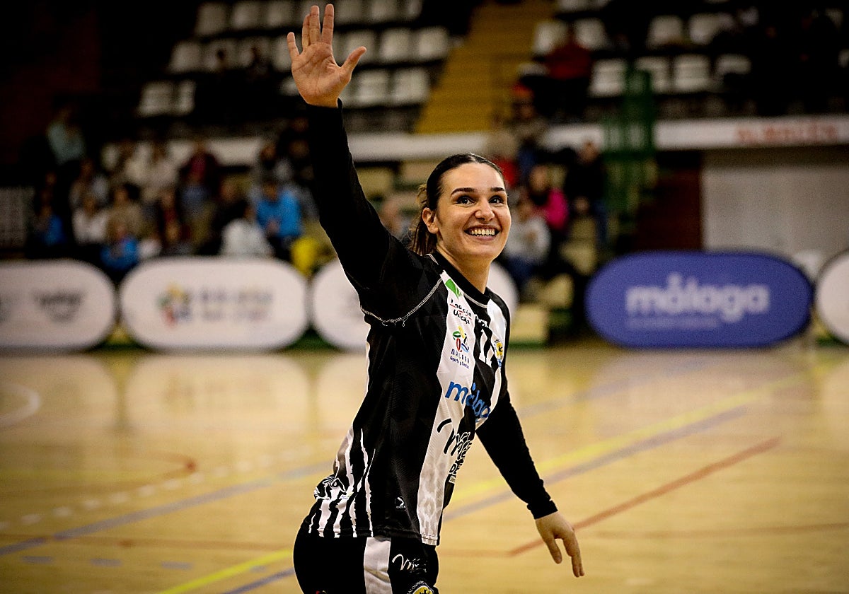 La jugadora del Costa del Sol Sara Bravo anuncia su retirada del balonmano