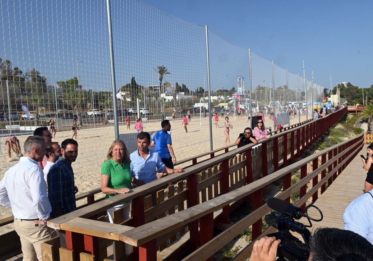 Las instalaciones deportivas ya estaban en funcionamiento por la tarde.