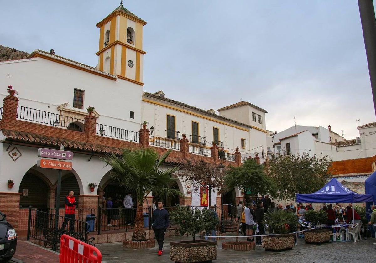 La Iglesia de San Lorenzo de Valle de Abdalajís.