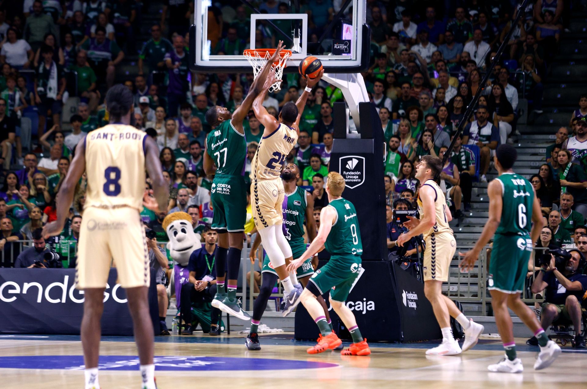 El segundo partido Unicaja- UCAM Murcia de semifinales, en imágenes