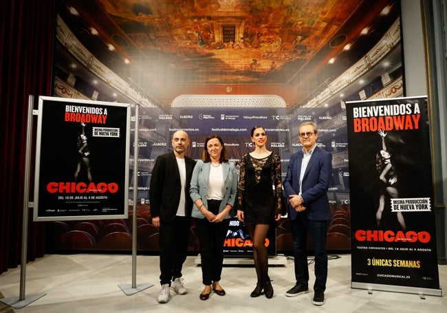 De izquierda a derecha; Víctor Conde, Mariana Pineda, Teresa Abarca y Antonio Vigar, en la presentación.