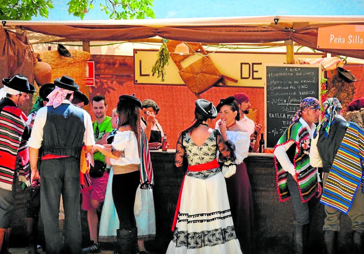 El Mercado Romántico permitirá comprar y degustar productos y platos típicos.