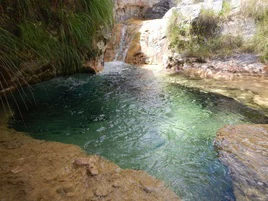 En la segunda mitad de la ruta, se verán pozas y saltos de agua como éstos