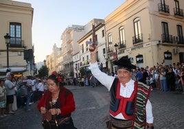 Un momento del pasacalles de este viernes.