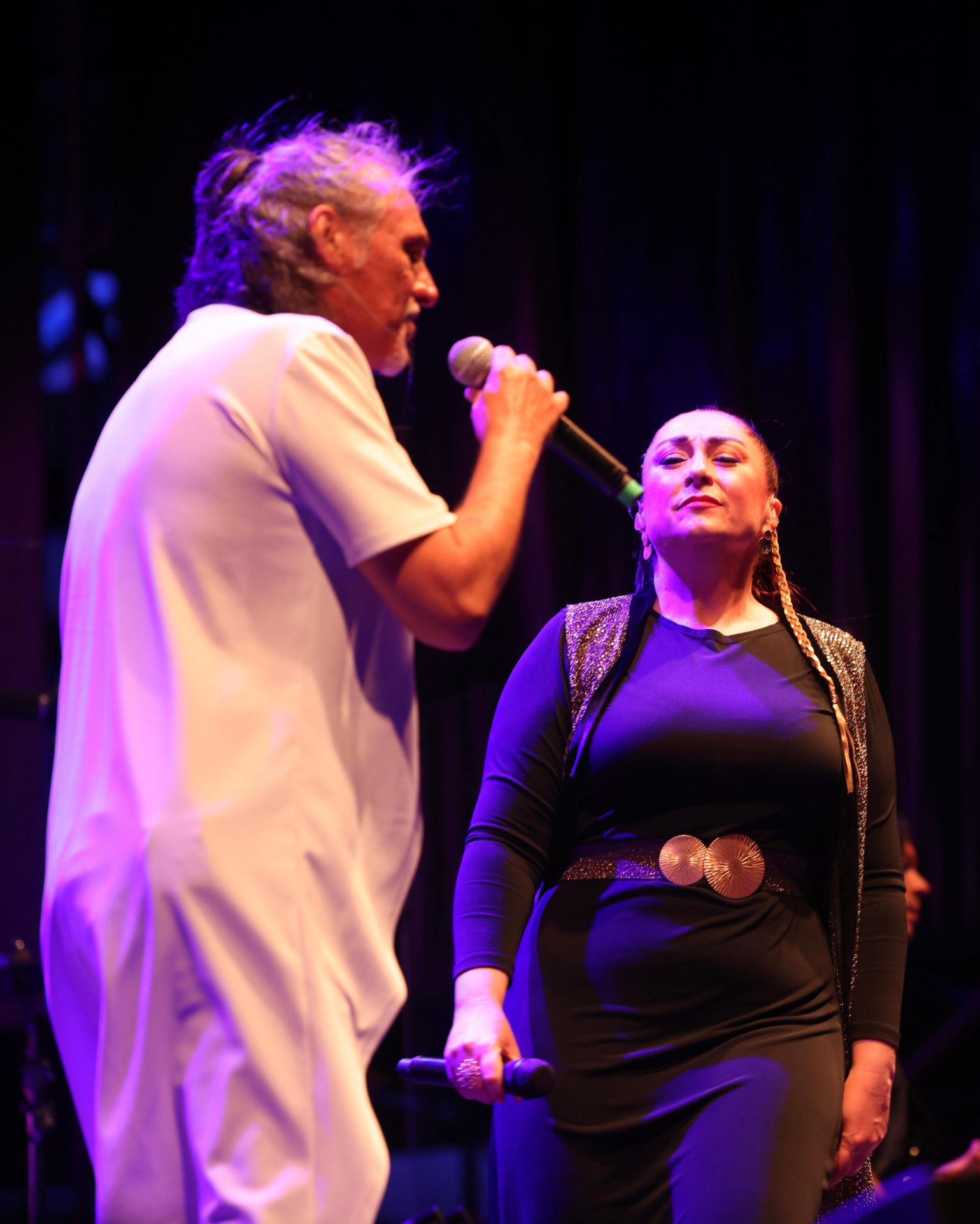 Camela celebra en Málaga treinta años de una carrera plagada de éxitos populares