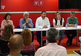 Pérez, este lunes, en la reunión de la ejecutiva del partido.