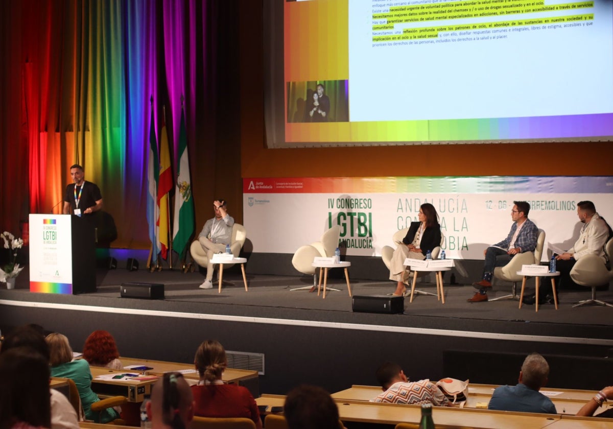 Mesa sobre el 'chemsex' en el IV Congreso LGTBI de Andalucía.