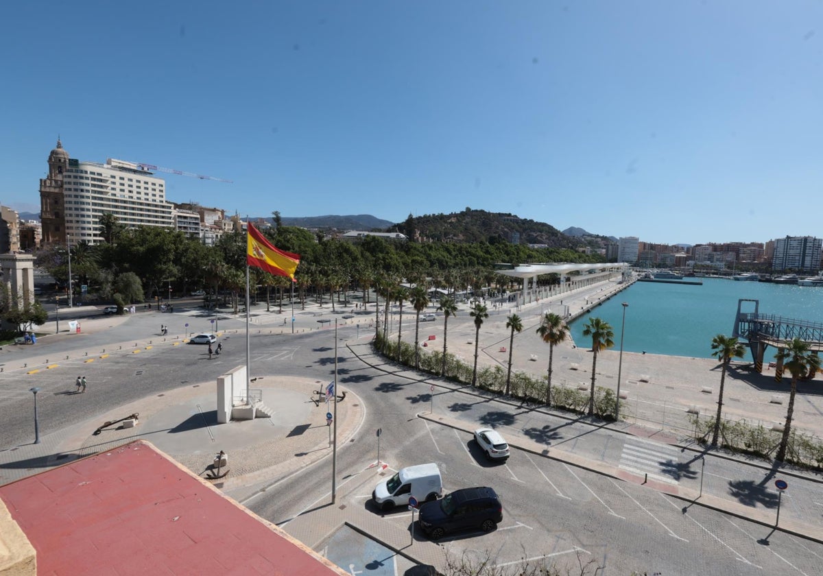 Emplazamiento previsto para la noria en la entrada al Palmeral del puerto de Málaga.