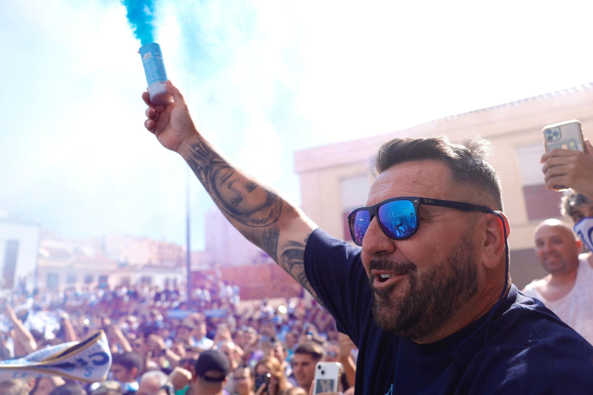 La celebración del ascenso del Málaga en la ciudad, en imágenes