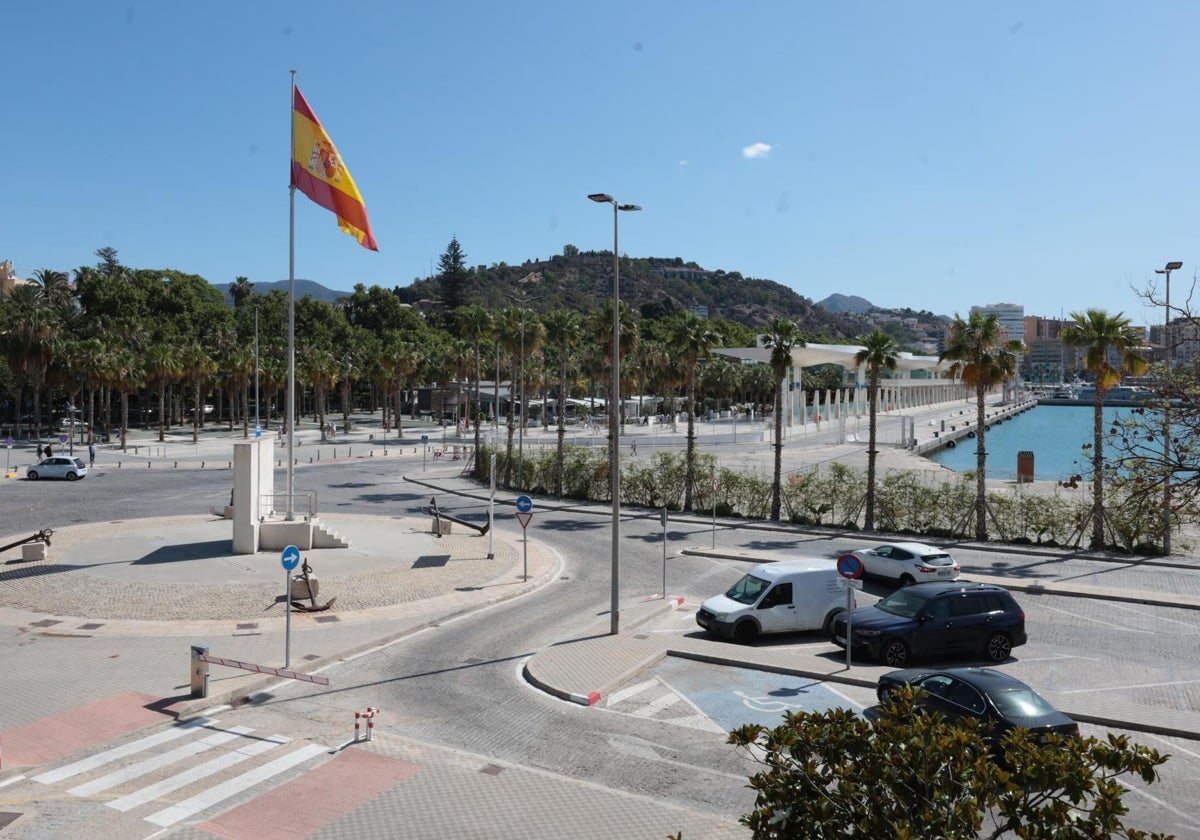 Espacio en la entrada del Palmeral del puerto de Málaga donde se ubicará la nueva noria.