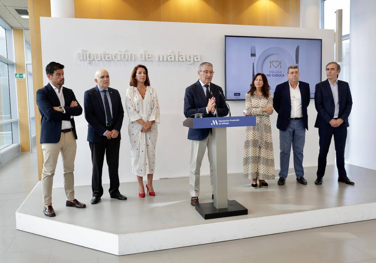 Francis Salado, presidente de la Diputación, durante la presentación del proyecto 'Málaga no caduca'