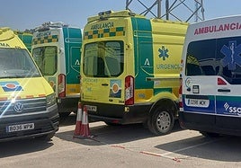 Imagen de archivo de ambulancias.