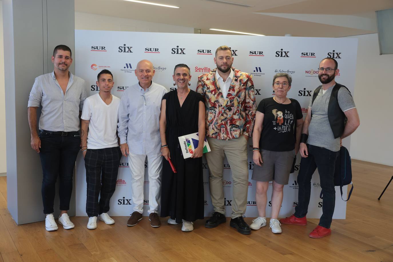 SUR presenta en Sevilla la expansión de la revista SIX