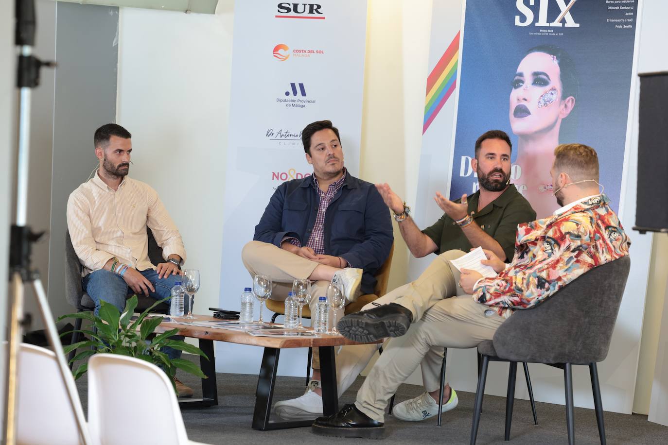 SUR presenta en Sevilla la expansión de la revista SIX