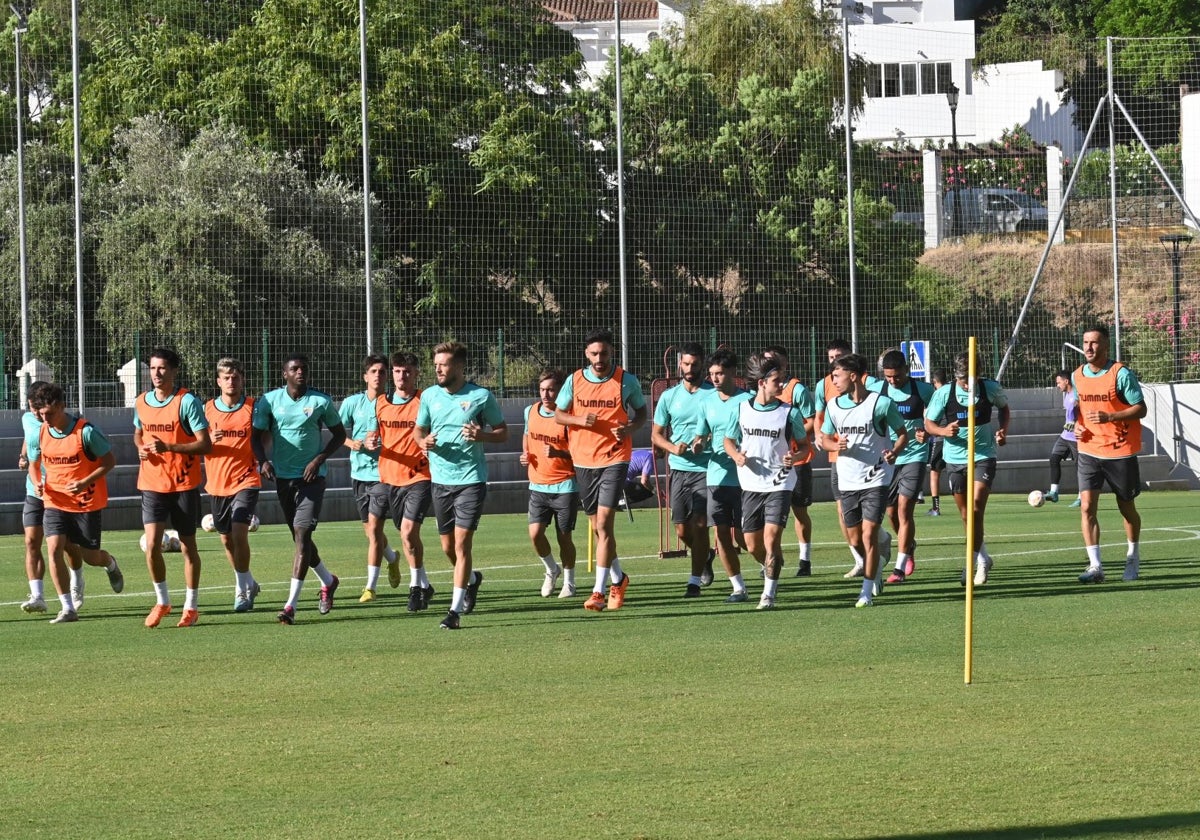 Uno de los primeros entrenamientos de la temporada 2023-24 del Málaga.