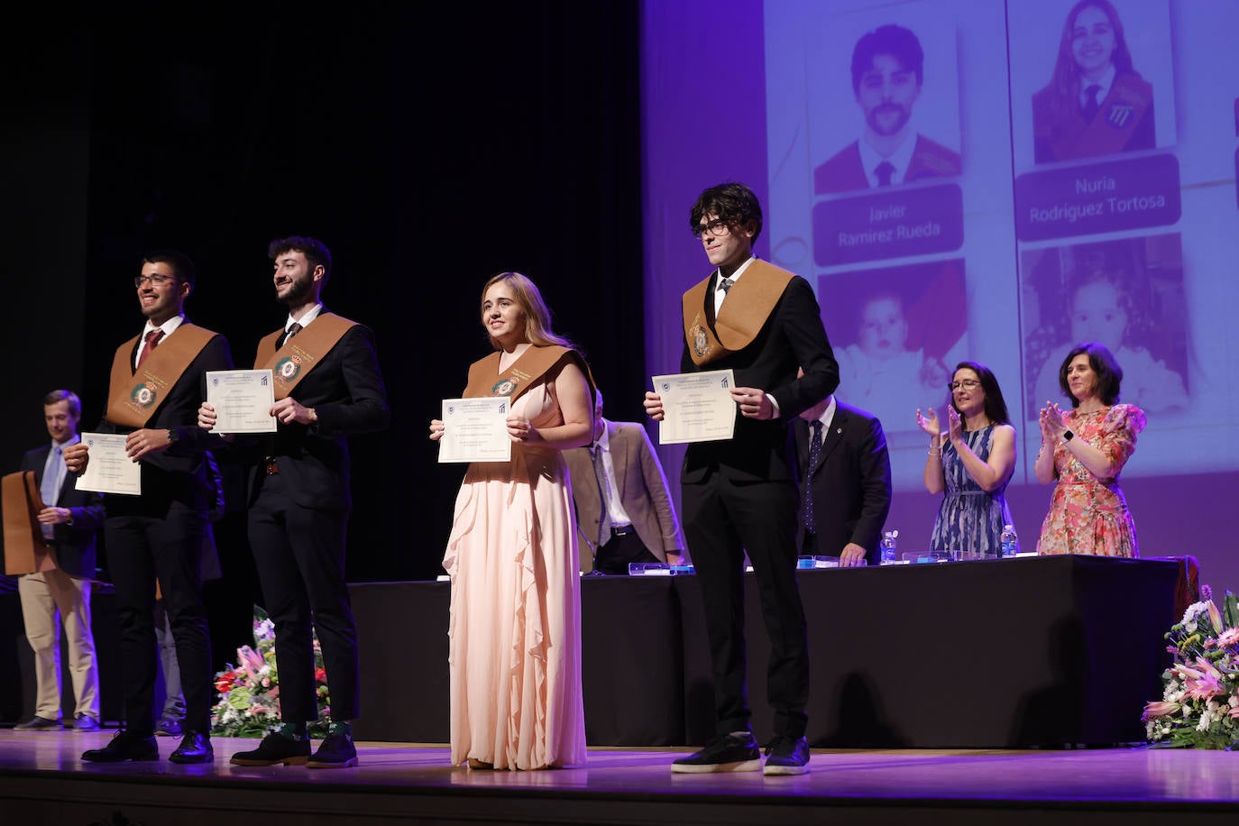 La graduación de la primera promoción de Informática y Matemáticas de la UMA, en imágenes